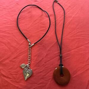 2 necklace bundle deal.